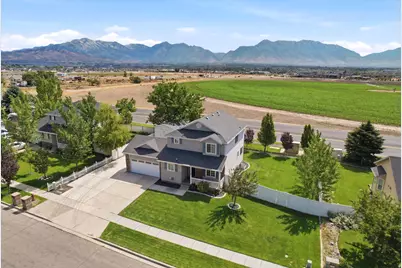 1128 N Mustang Ln W, Saratoga Springs, UT 84045 - Photo 4