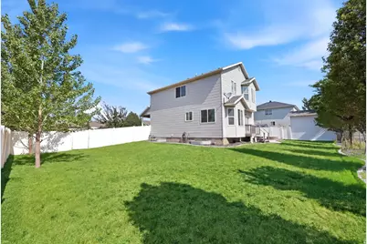 1128 N Mustang Ln W, Saratoga Springs, UT 84045 - Photo 6