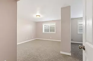 546 W 2525 S, Syracuse, UT 84075 - Photo 40