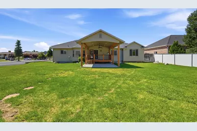 546 W 2525 S, Syracuse, UT 84075 - Photo 50