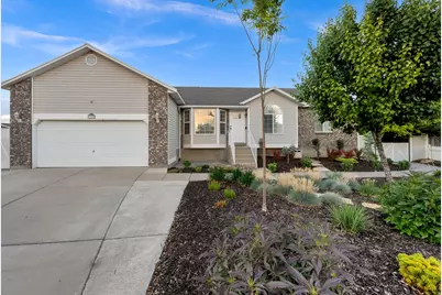 3738 S Pear Apple Cir W, West Valley, UT 84119 - Photo 2