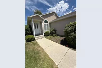 641 E Greystone Way N, Tooele, UT 84074 - Photo 2