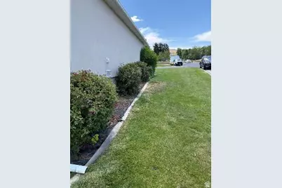 641 E Greystone Way N, Tooele, UT 84074 - Photo 28