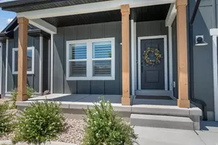 4687 N Primrose Way, Eagle Mountain, UT 84005 - Photo 2