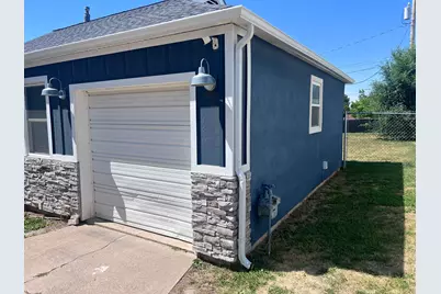 194 W 1900 N, Sunset, UT 84015 - Photo 4