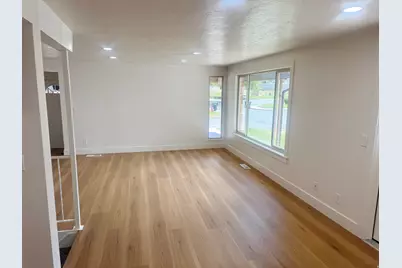 924 S 1213 E, Fruit Heights, UT 84037 - Photo 18