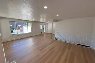 924 S 1213 E, Fruit Heights, UT 84037 - Photo 4