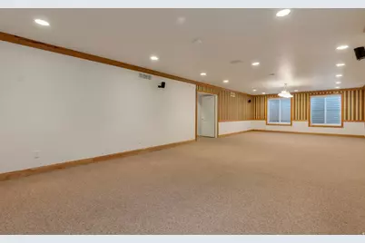1092 W Tithing Ridge Dr, Riverton, UT 84065 - Photo 18
