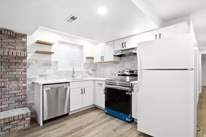 1676 E 11245 S, Sandy, UT 84092 - Photo 20
