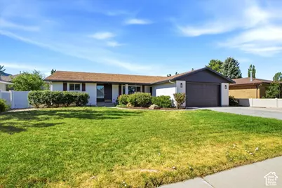 1676 E 11245 S, Sandy, UT 84092 - Photo 2