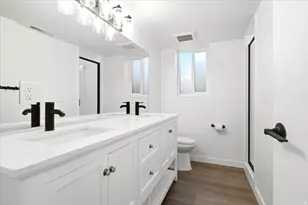 1676 E 11245 S, Sandy, UT 84092 - Photo 12