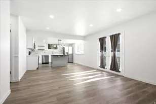 1676 E 11245 S, Sandy, UT 84092 - Photo 6
