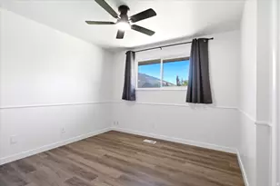 1676 E 11245 S, Sandy, UT 84092 - Photo 16