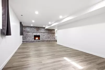 1676 E 11245 S, Sandy, UT 84092 - Photo 22