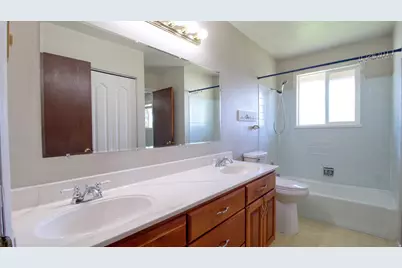 45 W 300 N, Oak City, UT 84649 - Photo 14