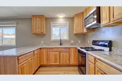 45 W 300 N, Oak City, UT 84649 - Photo 12