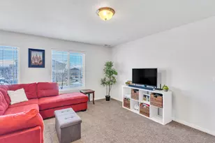 3585 E Rock Creek Rd N, Eagle Mountain, UT 84005 - Photo 4