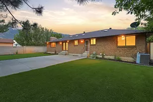 1649 E Success Ln, Sandy, UT 84092 - Photo 32