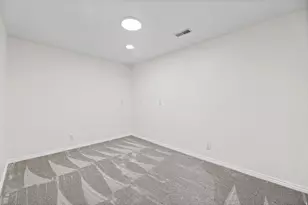 1649 E Success Ln, Sandy, UT 84092 - Photo 22