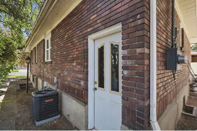 330 W 200 S, Provo, UT 84601 - Photo 32