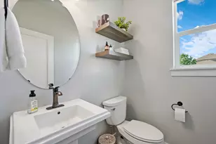 1224 W Peak Pl, Saratoga Springs, UT 84045 - Photo 10