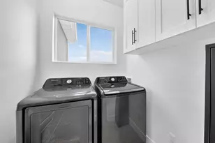2323 E Patriot Dr, Eagle Mountain, UT 84005 - Photo 22