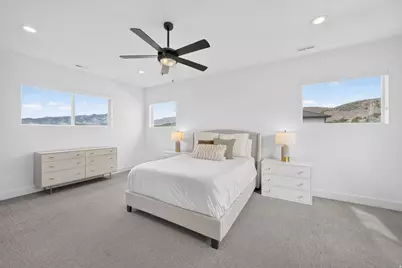 2323 E Patriot Dr, Eagle Mountain, UT 84005 - Photo 16