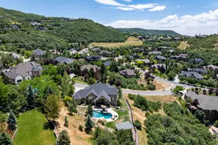 407 E Hidden Lake Dr, Bountiful, UT 84010 - Photo 26