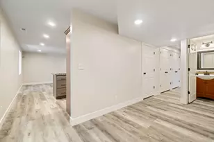 1542 N 2575 E, Layton, UT 84040 - Photo 44