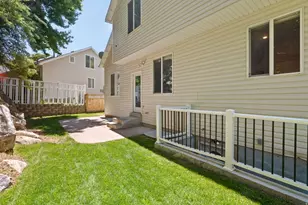 1542 N 2575 E, Layton, UT 84040 - Photo 50