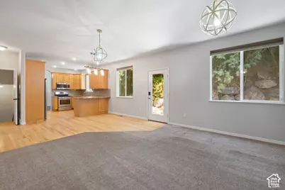 1542 N 2575 E, Layton, UT 84040 - Photo 10