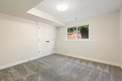 1542 N 2575 E, Layton, UT 84040 - Photo 40