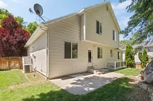 1542 N 2575 E, Layton, UT 84040 - Photo 54