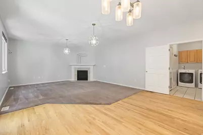 1542 N 2575 E, Layton, UT 84040 - Photo 8