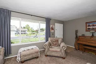 2684 W Toni Lee St S, West Jordan, UT 84088 - Photo 8