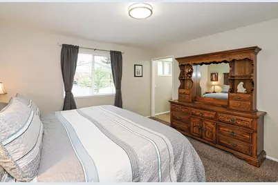 2684 W Toni Lee St S, West Jordan, UT 84088 - Photo 16