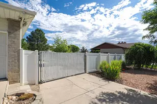 2684 W Toni Lee St S, West Jordan, UT 84088 - Photo 44