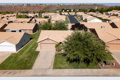 210 N Mall Dr #34, Saint George, UT 84790 - Photo 4