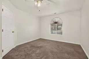 210 N Mall Dr, Saint George, UT 84790 - Photo 18