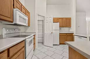 210 N Mall Dr, Saint George, UT 84790 - Photo 8