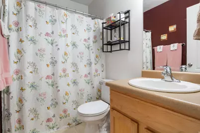 538 W Lochlevan Ln S, Murray, UT 84123 - Photo 14