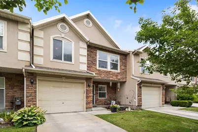 538 W Lochlevan Ln S, Murray, UT 84123 - Photo 2