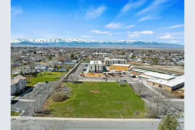 225 N Bristlecone Ct E, Tooele, UT 84074 - Photo 4