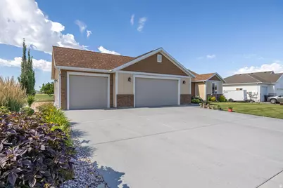 1204 E 250 S, Tremonton, UT 84337 - Photo 6