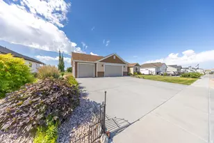 1204 E 250 S, Tremonton, UT 84337 - Photo 38