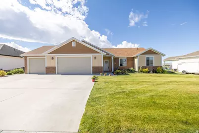 1204 E 250 S, Tremonton, UT 84337 - Photo 4