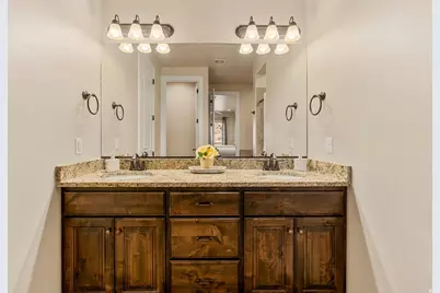 2073 N Coral Ridge Dr, Washington, UT 84780 - Photo 26