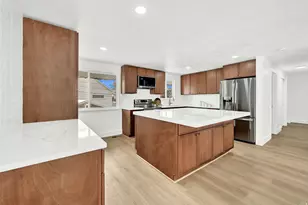 895 N Stoneybrook Rd, Kaysville, UT 84037 - Photo 12
