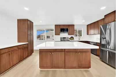 895 N Stoneybrook Rd, Kaysville, UT 84037 - Photo 10