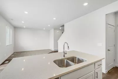 932 E Eden St #1693, Eagle Mountain, UT 84005 - Photo 16